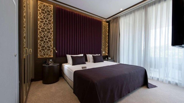احدى غرف فندق رمادا اسطنبول